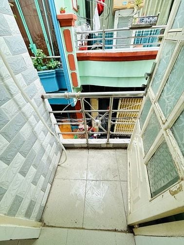 Cần bán gấp nhà 1trệt, 2 lầu, Hẻm 764 Nguyễn Duy, P12, Q8. N3m x D5m