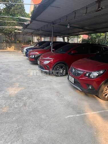 Bãi gửi xe ô tô  sân bay Nội Bài Hồng Điệp