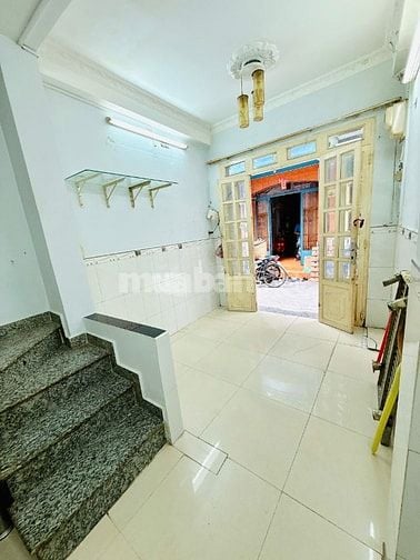 Cần bán gấp nhà 1trệt, 2 lầu, Hẻm 764 Nguyễn Duy, P12, Q8. N3m x D5m