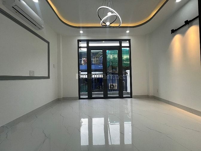 Nhà 3 lầu tuyệt đẹp Cao Cấp hẻm xe hơi Dương Quảng Hàm, P5, Q.Gò Vấp.