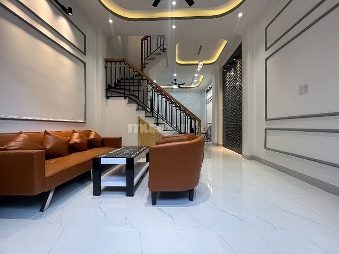 Nhà 3 lầu tuyệt đẹp Cao Cấp hẻm xe hơi Dương Quảng Hàm, P5, Q.Gò Vấp.