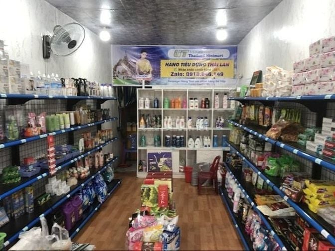Cửa hàng bách hóa tổng hợp cần tuyển LĐPT nam nữ. 