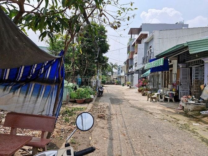 Bán đất Thổ cư rộng 5m-đường 7m-cách Tô ký chỉ 50m.