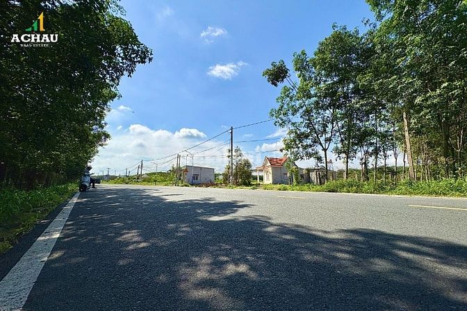 Bán lô đất 150m2 sỏ hồng sẵn ngay liền kề KCN Minh Hưng