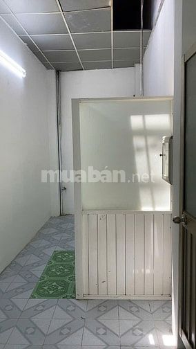Cho thuê nhà hẻm 5m (0XH) Điện Biên Phủ, P.4, Q.3 giá 13tr