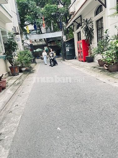 Cc bán nhà Plo Hồ Phương Mai,Đ Đa , 66m2x4T đường hè 22,76 ty.