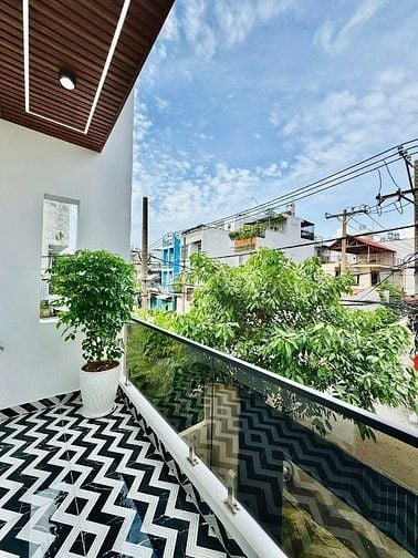 NHÀ ĐẸP NGUYỄN KIỆM TIỆN KINH DOANH ĐA NGHÀNH NGHỀ   