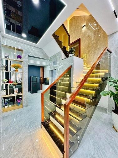 NHÀ ĐẸP NGUYỄN KIỆM TIỆN KINH DOANH ĐA NGHÀNH NGHỀ   