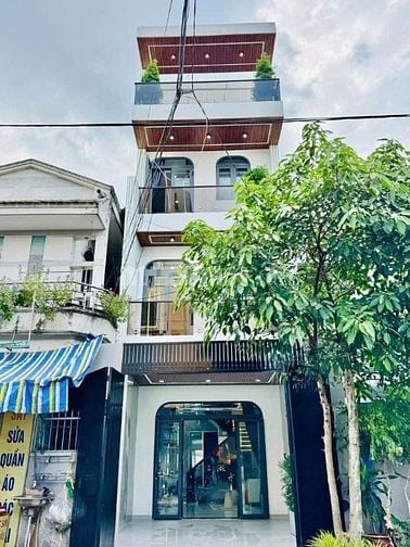 NHÀ ĐẸP NGUYỄN KIỆM TIỆN KINH DOANH ĐA NGHÀNH NGHỀ   