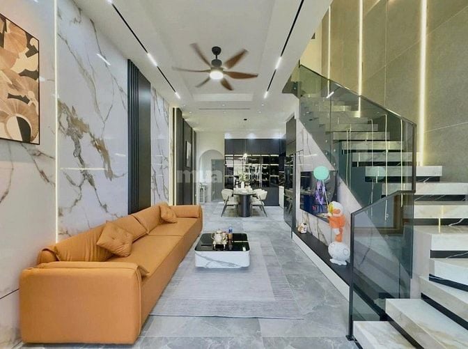 NHÀ ĐẸP – GARA Ô TÔ – CÁCH ĐƯỜNG TÔ HIỆU CHỈ 15M