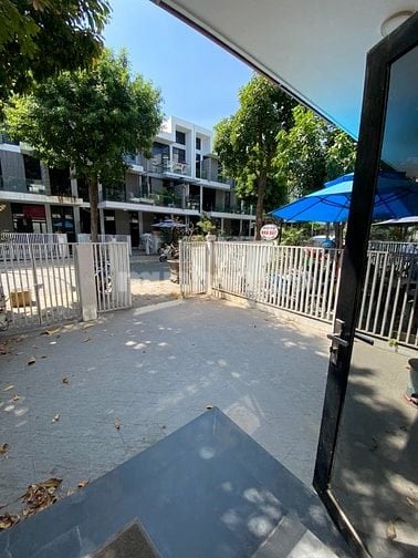 BÁN NHÀ CỰC ĐẸP TẠI QUẬN 2 – SỔ HỒNG RIÊNG – GIÁ TỐT CHỈ 8 TỶ 7