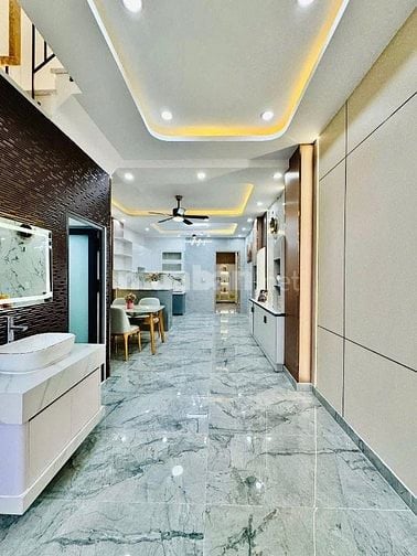 NHÀ ĐẸP HẺM XE HƠI PHAN VĂN KHOẺ - P5 - Q6  - Giá : 1.9 tỷ