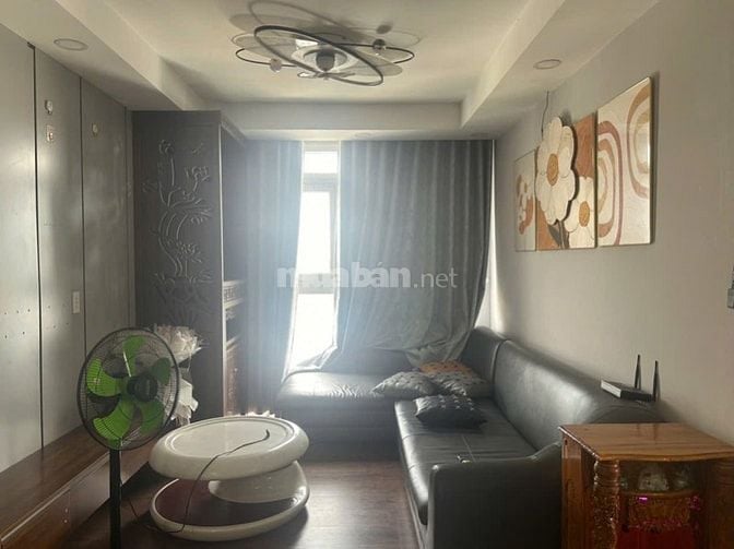 Cần cho thuê hoặc bán gấp căn hộ