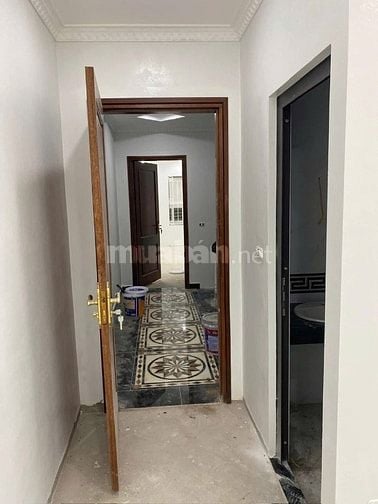 Bán nhà Giải Phóng - Hoàng Mai, 80m2, 7t, mt 4.5m, xây mới kinh doanh.