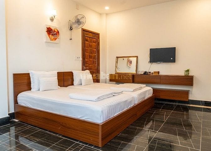 Bán khách sạn và biệt thự quận 9 