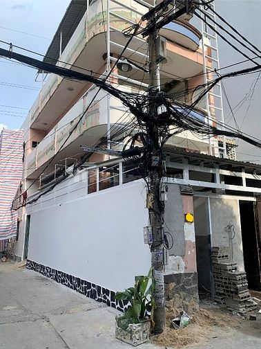 CHDV NGUYỄN SƠN -(DT 92M2) NGANG HIẾM 5,3M -4 TẦNG CHỈ- 9.8 TỶ   