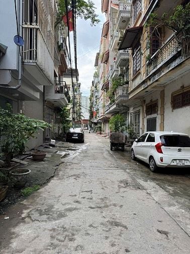 Bán căn thổ cư Tân Mai. Nguyễn Chính. Ô tô ngủ trong nhà. Lô góc toàn 