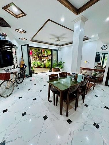 Bán căn thổ cư Tân Mai. Nguyễn Chính. Ô tô ngủ trong nhà. Lô góc toàn 