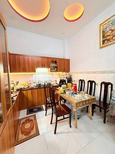 Bán nhà 52m2 Nguyễn Đình Chiểu, Phú Nhuận xây trệt 3 lầu. Giá 2 tỷ 350