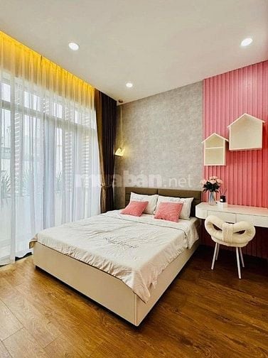 Hạ Giá! Bán nhà 64m2 Võ Văn Tần,Q3. Gần công 