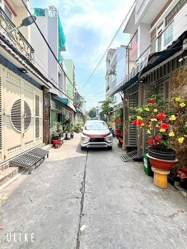 Bán nhà 52m2 Nguyễn Đình Chiểu, Phú Nhuận xây trệt 3 lầu. Giá 2 tỷ 350
