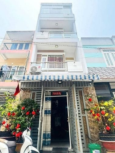 Bán nhà 52m2 Nguyễn Đình Chiểu, Phú Nhuận xây trệt 3 lầu. Giá 2 tỷ 350