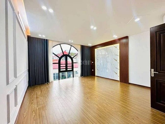 Nhà Đẹp Ô TÔ Trong Nhà Vương Thừa Vũ, 47/50m, 7 tầng, mt 5.1m, 21.5 tỷ