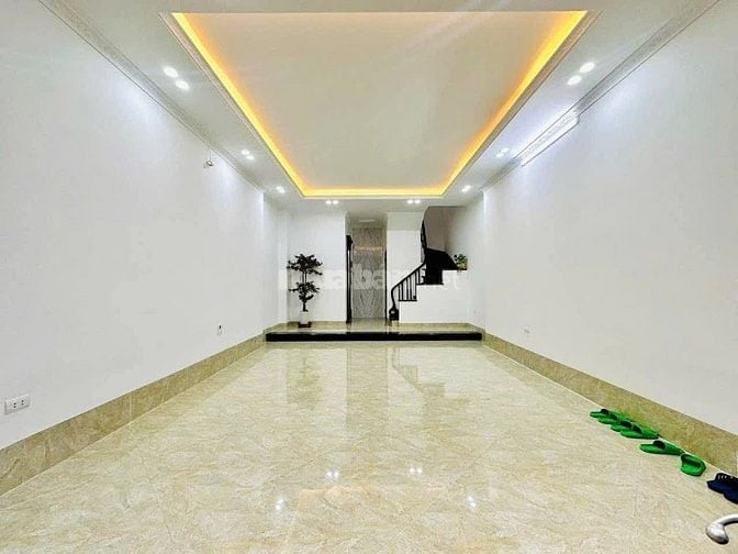 Nhà Đẹp Ô TÔ Trong Nhà Vương Thừa Vũ, 47/50m, 7 tầng, mt 5.1m, 21.5 tỷ