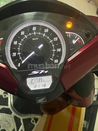 Cần tiền bán gấp xe HONDA - SH 150i