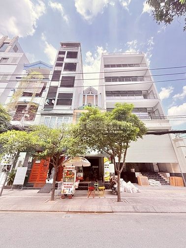 Mặt tiền KD đẹp giá tốt, 200m2(6 x 33) 5 tầng $100tr/th P13 Tân Bình