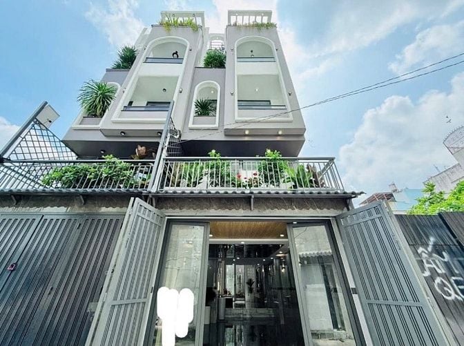 Chủ cần bán gấp - nhà đẹp Phạm Phú Thứ, P.11, Q.Tân Bình - giá 2tỷ15