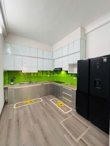 Nhà Dân Lô Góc, Full Nội Thất Về Ở Luôn, Ngay Gần Hồ Linh Đàm