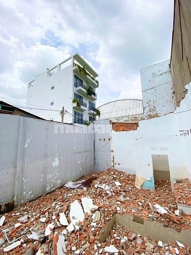 Bán đất hẻm xe hơi Phường Đông Hưng Thuận, Quận 12, 6x15. Giá 5 tỷ 300
