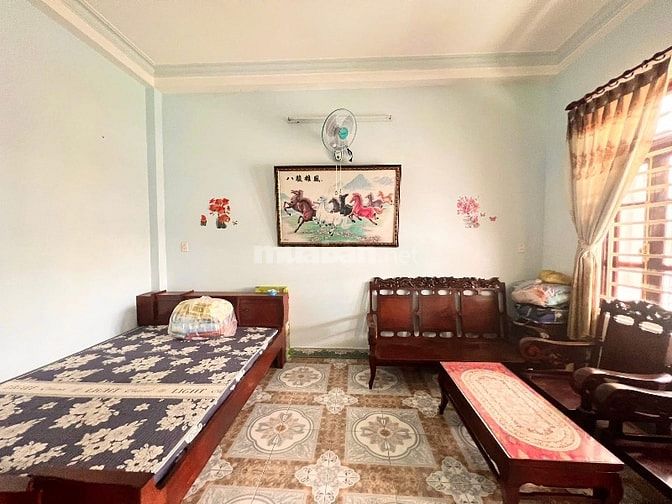 Bán nhà mặt tiền rộng đẹp (4,2x25) 163 Nguyễn Duy Cung p12 Gò Vấp 