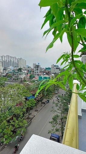 Mặt phố Dương Văn Bé - DT 70m2 x 6 tầng mới - Vuông đẹp - Giá 27.8 tỷ