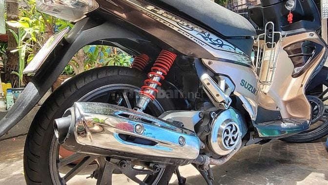 Thành lý xe nhà Suzuki Hayate, BSTP, màu nâu vàng