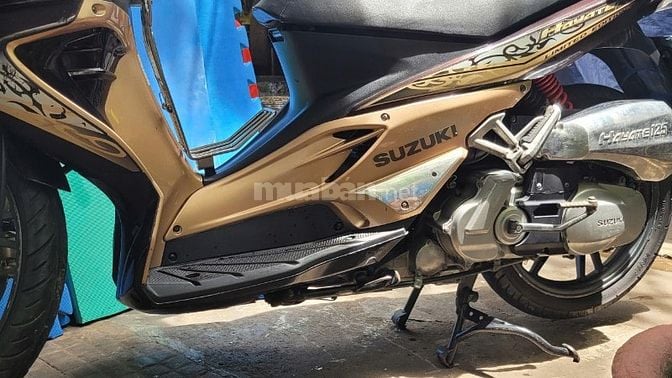 Thành lý xe nhà Suzuki Hayate, BSTP, màu nâu vàng