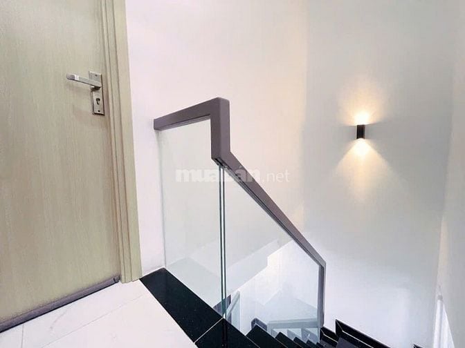 Nhà Bán Gấp Hẻm Đường Nguyễn Hữu Trí-Bình Chánh-HCM