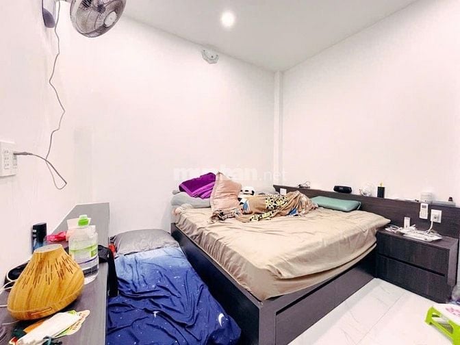 Nhà Bán Gấp Hẻm Đường Nguyễn Hữu Trí-Bình Chánh-HCM