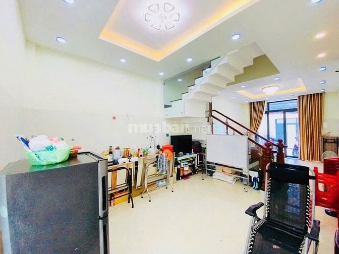 Nhà Bán Gấp Hẻm Đường Nguyễn Hữu Trí-Bình Chánh-HCM