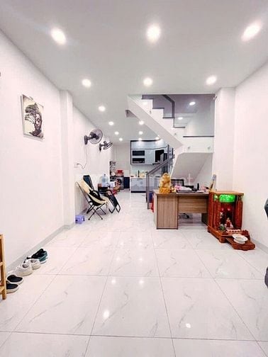 Nhà Bán Gấp Hẻm Đường Nguyễn Hữu Trí-Bình Chánh-HCM