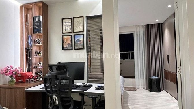 Gia đình bán căn góc Cao Ốc B Ngô Gia Tự Q10. DT 60m2 2Pn