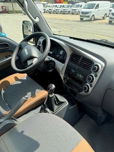 xe tải KIA -K200, TẢI TRỌNG 1T9.