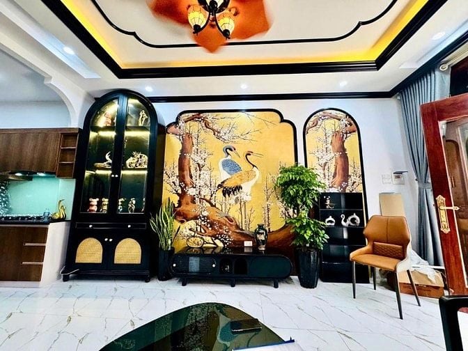 Bán nhà phố Dương Văn Bé,  33m,gần phố, nội thất cao cấp, 7x tỷ
