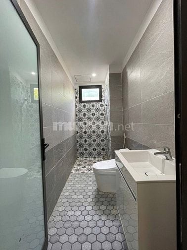 THU HỒI VỐN TÔI CẦN BÁN NHANH NHÀ 3 TẦNG MT NGUYỄN HUY TỰ GẦN BIỂN