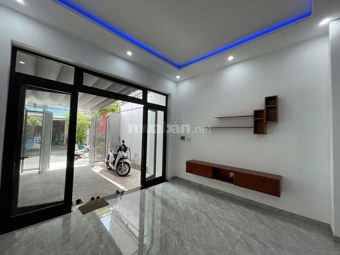THU HỒI VỐN TÔI CẦN BÁN NHANH NHÀ 3 TẦNG MT NGUYỄN HUY TỰ GẦN BIỂN