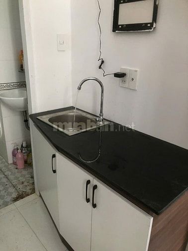 Cho Thuê Căn Hộ Dịch Vụ Ban Công, View Đẹp Tại 21 Bùi Văn Thêm, P9, PN