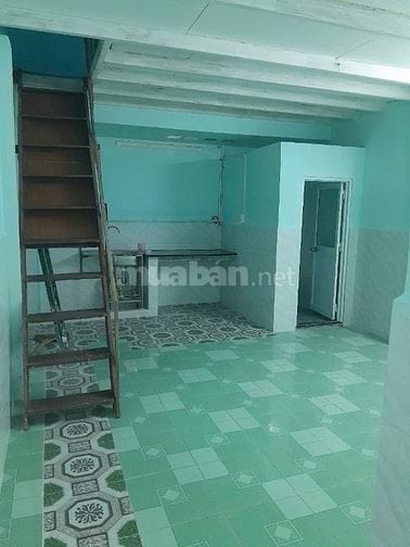 Cho thuê nhà đường Bình Long, quận tân phú