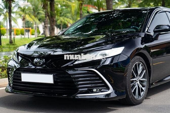 Toyota Camry 2.5Q 2022 1 chủ từ mới