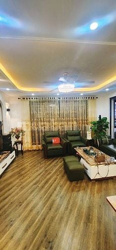 HOÀNG  VĂN THÁI 100m², 5 TẦNG, MẶT  TIỀN 5m, GIÁ  18 TỶ